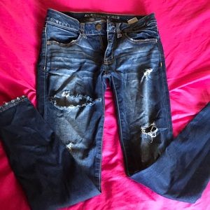 American eagle ripped jeans